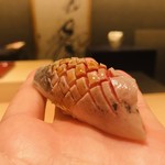 紀尾井町 三谷 - 鯵