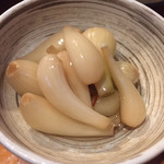 焼鳥 酉たけ - ワイフが突然食べたがった塩らっきょう　びっくりしました