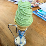 八万寿茶園 - 抹茶ソフトクリーム 200円