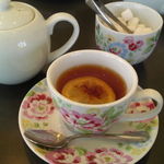 キャス・カフェ - カワイイ　紅茶のカップ