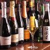 チャコールバル ジュ - ドリンク写真:シャンパーニュ、ワイン、日本酒、ビール。他にも各種取り揃えております。