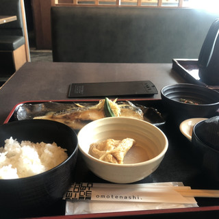 地酒とそば・京風おでん 三間堂_1