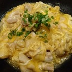 Kyuushuu Hakata Umakamon - 親子丼 ￥900！ やっぱりこのくらいのトロみがないと！ うましっ！