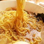 Ra-Men Resutoran Gurumen - ワンタンめん 麺アップ(2019年8月28日)