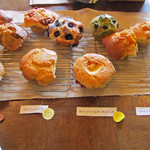 サードプレイスカフェ - マフィン類。