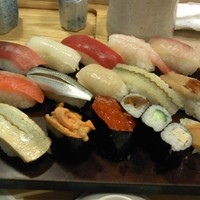 東鮨 新店 - ランチ握り14貫