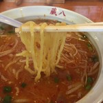 蔵八亭 - 麺は細めですね