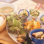 CAFE うさもも - 料理写真:本日のランチプレート