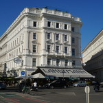 Café Landtmann - ブルグ劇場から見た店頭