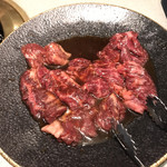 焼肉専科 牛力 - サガリ二人前 食べかけ