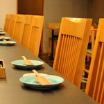 炭火串焼き 鶏料理 富所 - カウンター