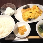 Takekuma - 海老玉定食