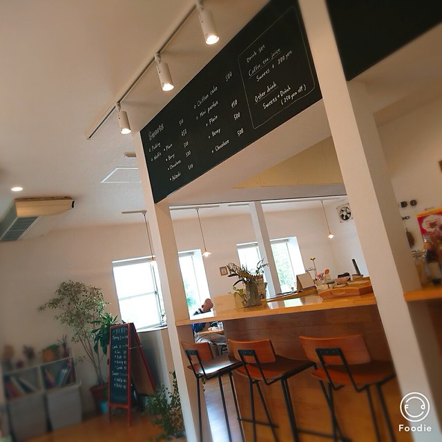 コモド カフェ Comodo Cafe 大門 カフェ 食べログ