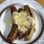 腸詰屋 - 焼きチーズ掛け