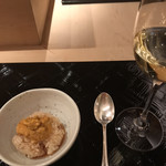 桜坂 加とう - 雲丹と卵かけご飯〜卵は筋子を裏ごししたもの 