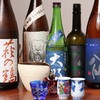 雫石 - ドリンク写真:種類豊富な日本酒