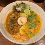 SPICY CURRY 魯珈 - 2種カレー(鯖の塩麹カレー、ゲーンルアン)＋るうろう煮玉子
