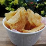 カルビープラス - 揚げたてポテトチップス　しおバター味　うす切り