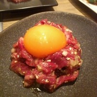 焼肉うしごろ 西麻布本店 - サガリのユッケ