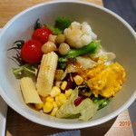 バンブルビー カフェ - サラダバー