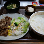 SUKIYA - 牛カルビ焼定食￥680