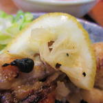 酒蔵 力 - レモンを絞って