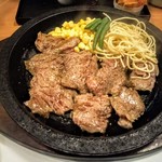 とこだい精肉店 - 牛サガリステーキ増量！焼肉店でしか食べた事ないサガリをカジュアルに頂く！