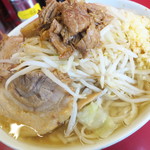 ラーメン二郎 - ラーメン小＋ニンニク