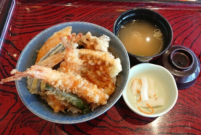 和食レストランとんでん 恵庭店 サッポロビール庭園 ファミレス 食べログ 和食レストランとんでん 恵庭店 サッポロビール庭園 ファミレス 食べログ