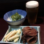 ゆみ - 胡瓜の三杯酢、イカ煮物、マカサラ