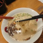 Ramen Ikkou - 麺のリフトアップ