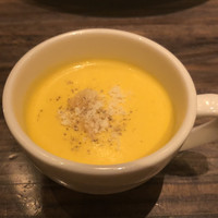 grigio la tavola - 
