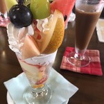 津久見屋果實店 - 