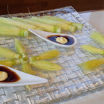 ツキサップじんぎすかんクラブ - メニューにはないヤングコーン(軽く焼いてバター醤油で)