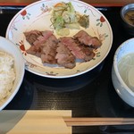 牛たん焼き 仙台辺見 - 