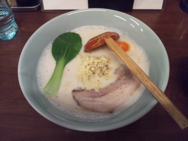 魚介系スタミナ豚骨 ディザイ屋 旧店名 ラーメンダイニングdesire 曳馬 ラーメン 食べログ