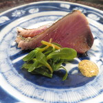 心根 - 鰹の塩タタキ　スベリヒユ