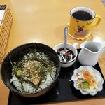 Kuma Cafe - モーニング　430円