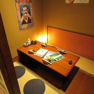 Teppan Yaki Tori Shokudou Koshitsu De Torikura - 少人数の個室もあります。