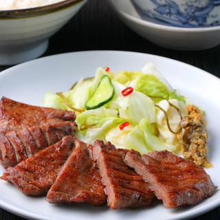 Toshihisa's standard "beef tongue set meal"