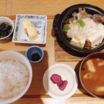 おはし - 肉豆腐御膳 税込1200円