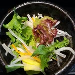 旬菜‐小豆 - 中央に鎮座するサラダ