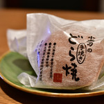 和菓子処 小太刀 - 手焼きどら焼き@税込180円