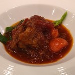 欣喜 - 牛バラ肉のトマト煮込み