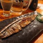 居酒屋 おちゃ腕 - サンマの塩焼き
