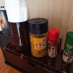 とり弁鶏 - 調味料（テーブル備え付け）