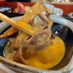 大阪屋形船 - 贅沢に松茸とお肉を卵に絡めて