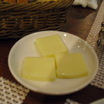 ビストロ ダイア - バター