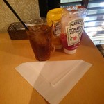 ALTBAU with MARY BURGER - ドリンク写真: