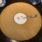 COLK  - 石岡市 鈴木牧場のモッツァレラチーズの泡とフルーツトマト